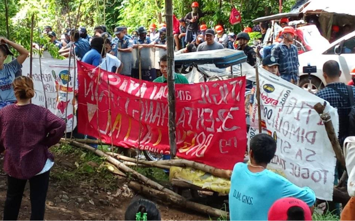 Zambales demolition displaces 100 families; farmers, fisherfolks arrested
